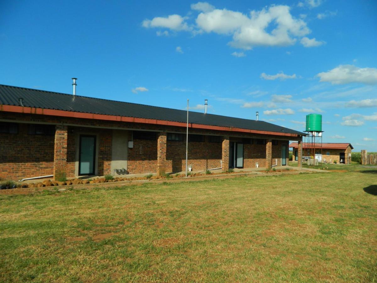 Dewdrop Farm Stay Ermelo Dış mekan fotoğraf