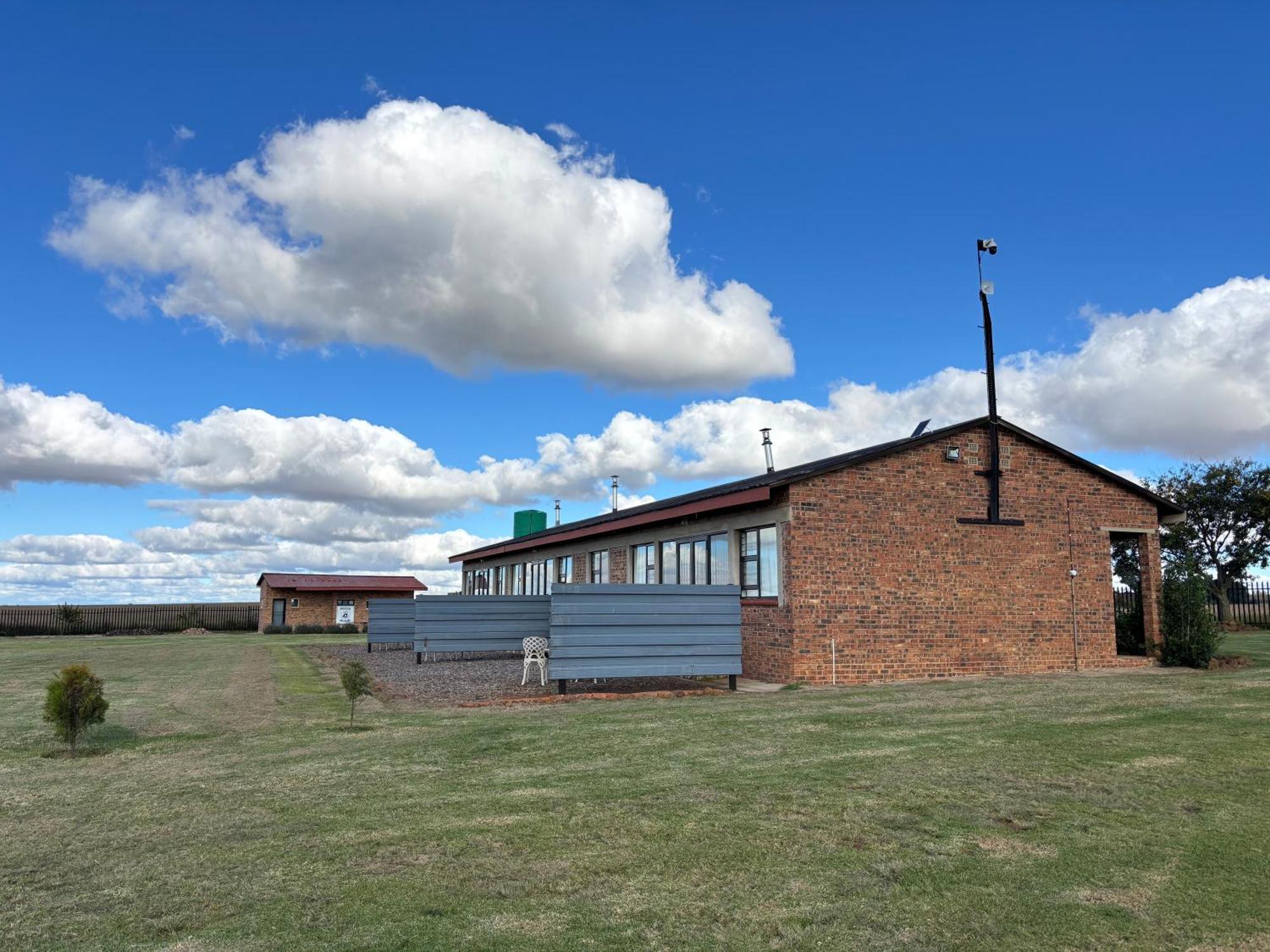 Dewdrop Farm Stay Ermelo Dış mekan fotoğraf